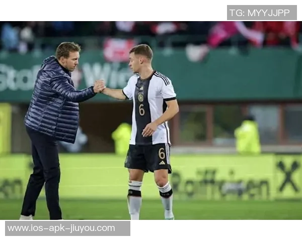 纳格尔斯曼强调基米希是右后卫首选德国队需多样化后腰人才 纳格尔斯曼强调基米希是右后卫首选德国队需多样化后腰人才