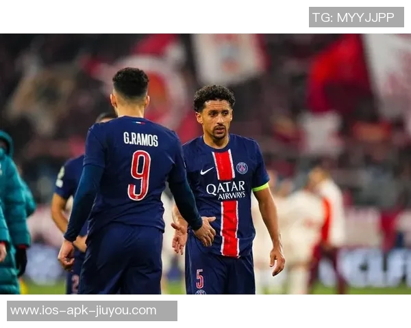 欧冠小组赛末轮激战正酣八队争夺直通名额全力以赴