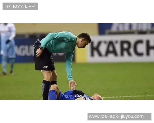 皇马中场琼阿梅尼左腿半腱肌受伤预计缺阵三周